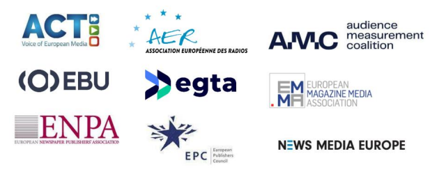 Logos AMC et co-signataires